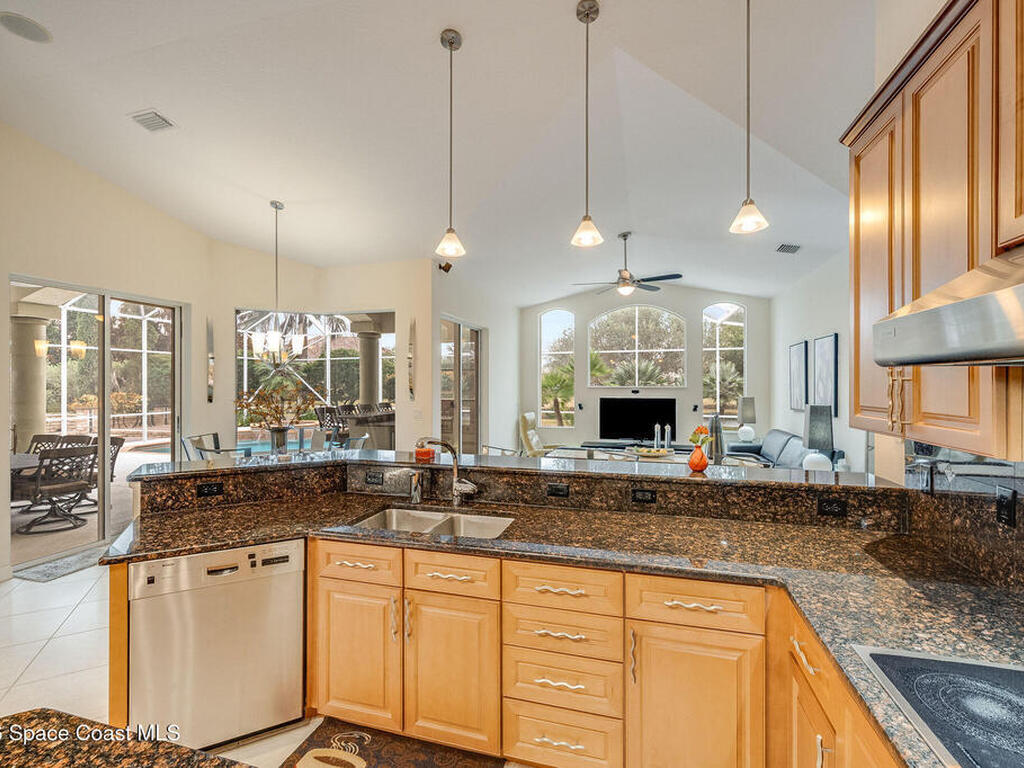 1387 Dorset Place, Melbourne, FL 32940