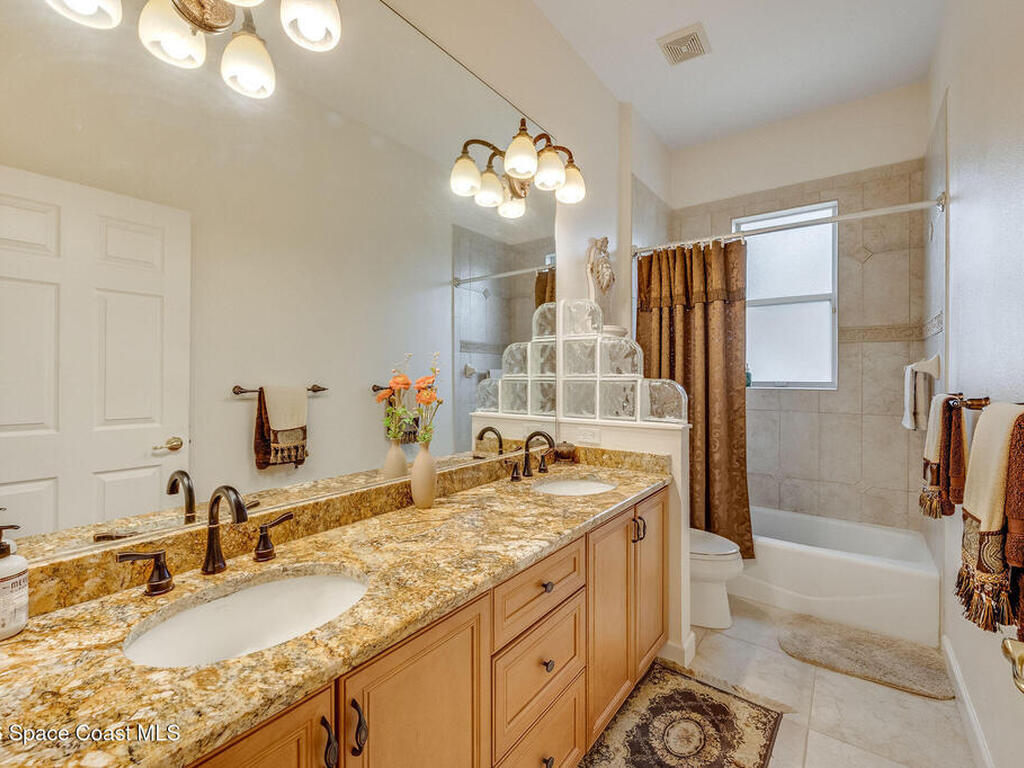 1387 Dorset Place, Melbourne, FL 32940