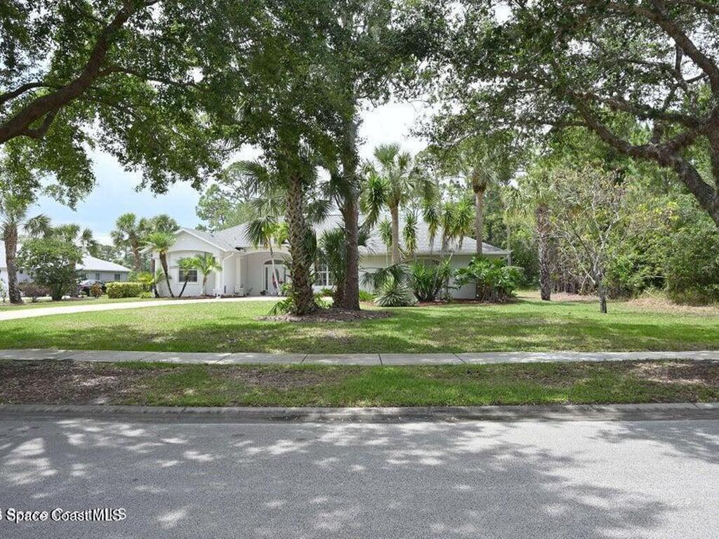 321 Brightwater Drive, Palm Bay, FL 32909