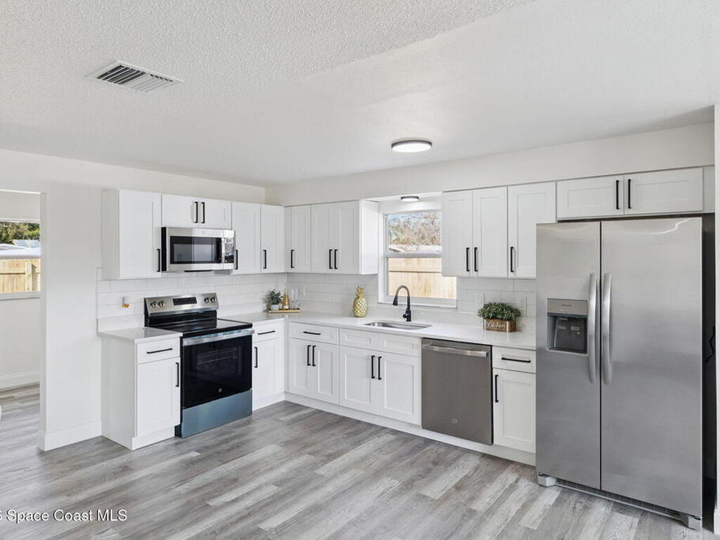 1430 James Avenue, Merritt Island, FL 32952