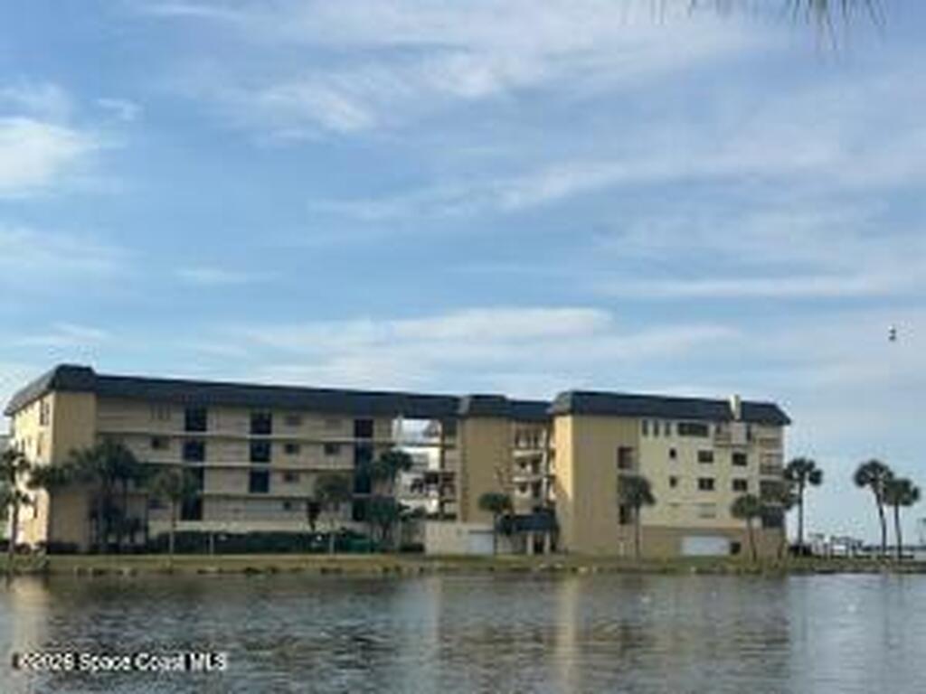 190 Escambia Lane, Cocoa Beach, FL 32931