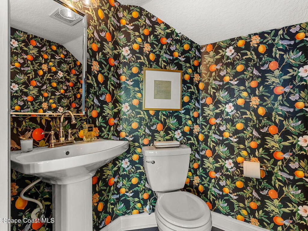 1050 Shady Lane, Merritt Island, FL 32952