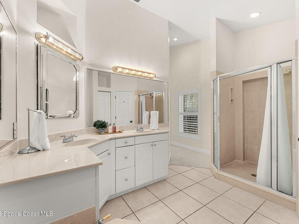 1050 Shady Lane, Merritt Island, FL 32952