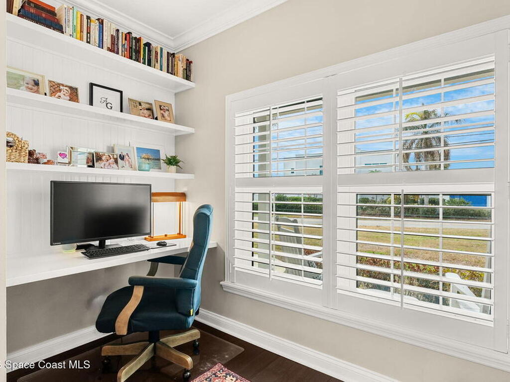 1050 Shady Lane, Merritt Island, FL 32952