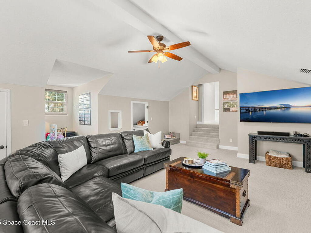 1050 Shady Lane, Merritt Island, FL 32952