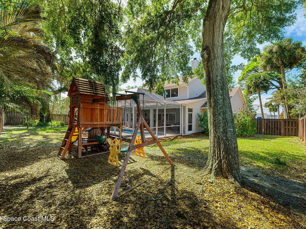 1050 Shady Lane, Merritt Island, FL 32952