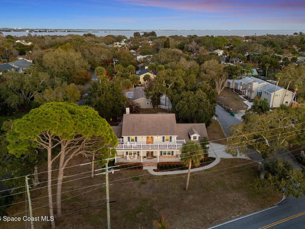 1050 Shady Lane, Merritt Island, FL 32952