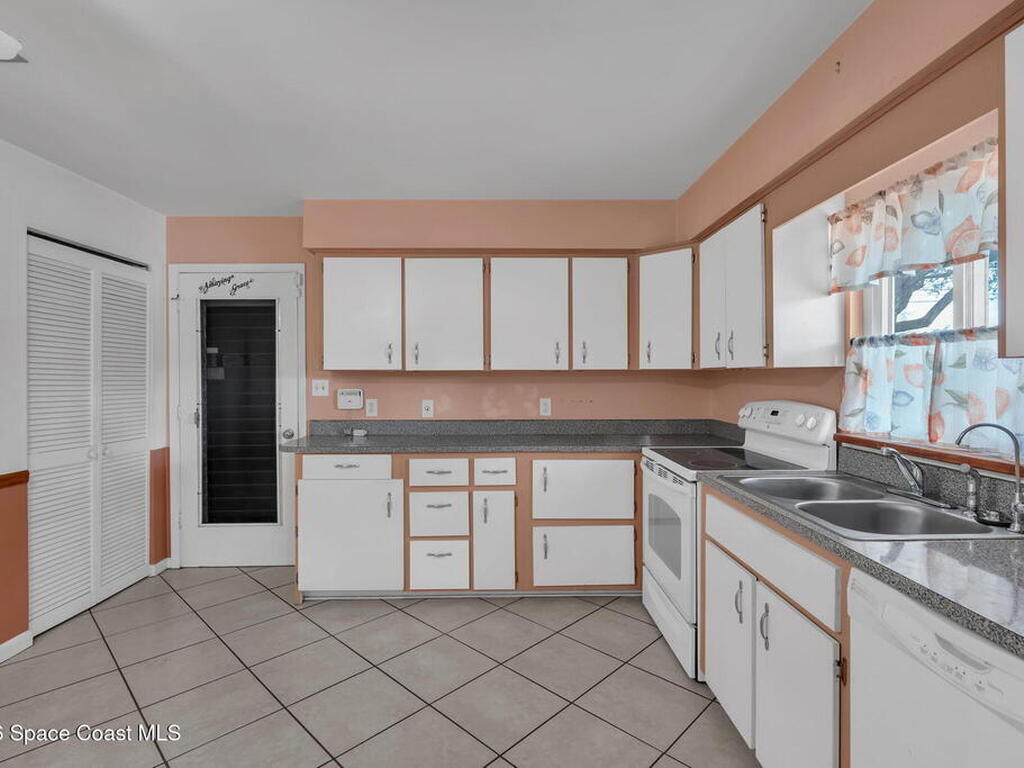 434 Adams Avenue, Cape Canaveral, FL 32920