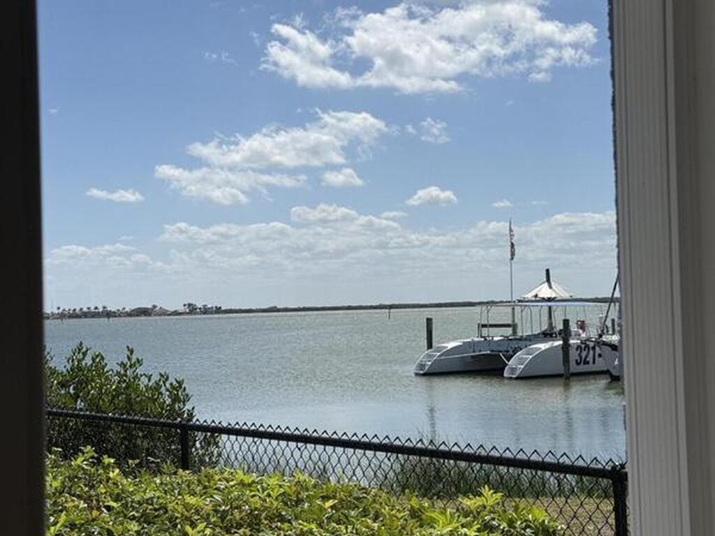 390 W Cocoa Beach Causeway, Cocoa Beach, FL 32931