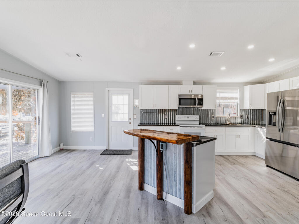 2994 Indian River Drive, Palm Bay, FL 32905