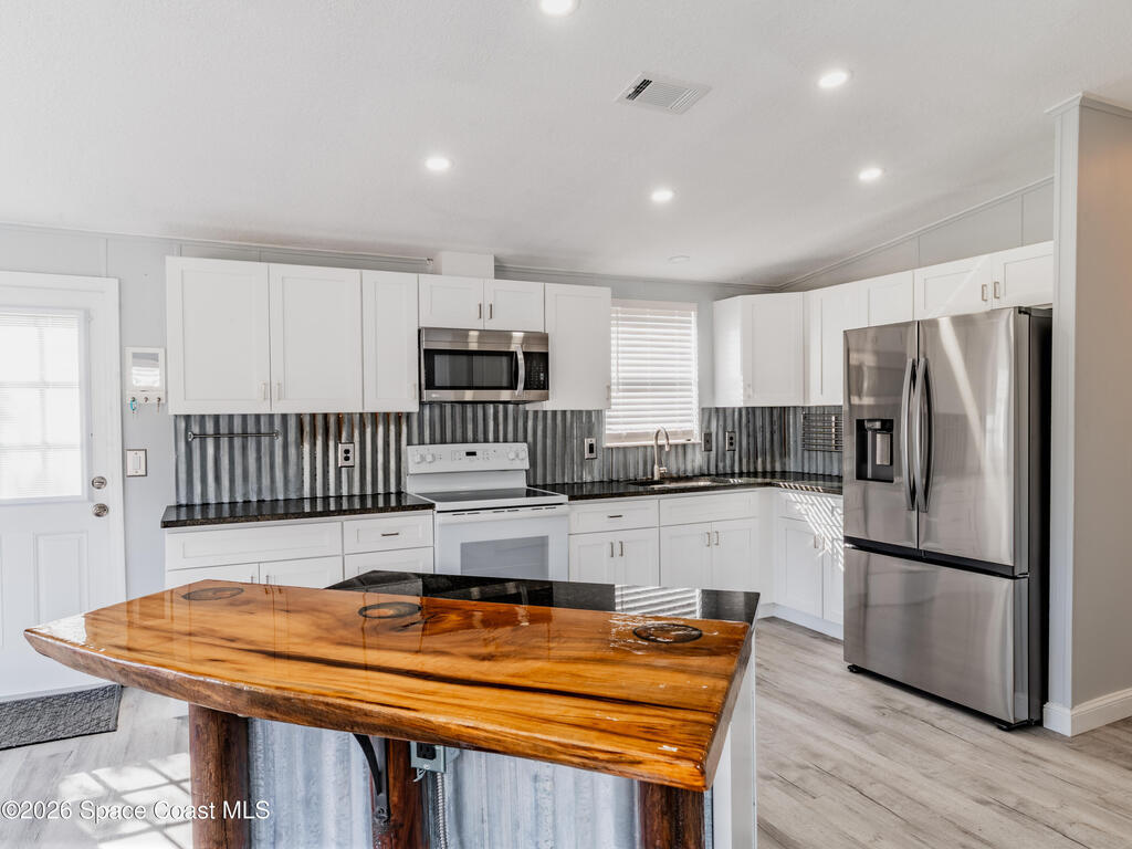 2994 Indian River Drive, Palm Bay, FL 32905