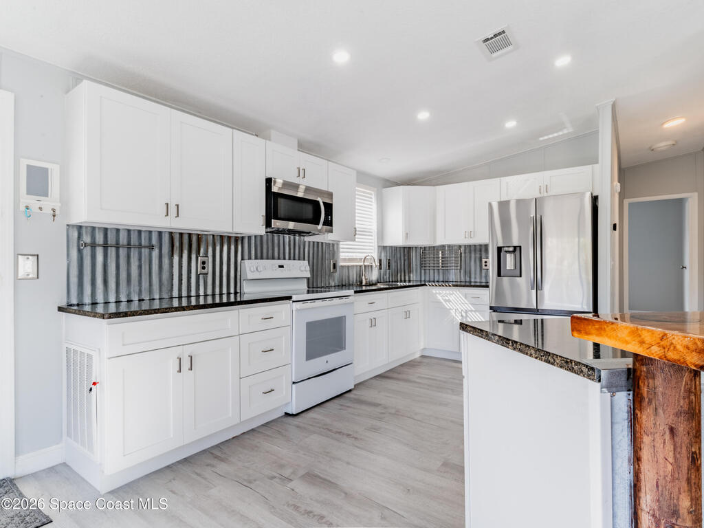 2994 Indian River Drive, Palm Bay, FL 32905