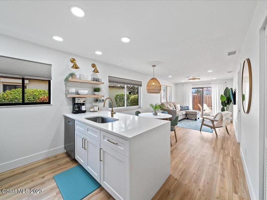 3256 Sea Oats Circle, Melbourne Beach, FL 32951