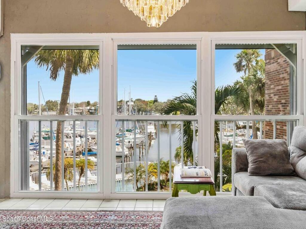 905 N Harbor City Boulevard, Melbourne, FL 32935