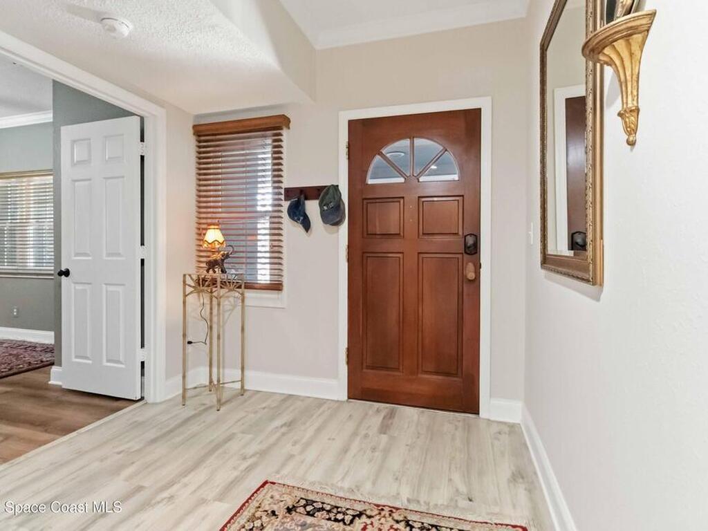 905 N Harbor City Boulevard, Melbourne, FL 32935