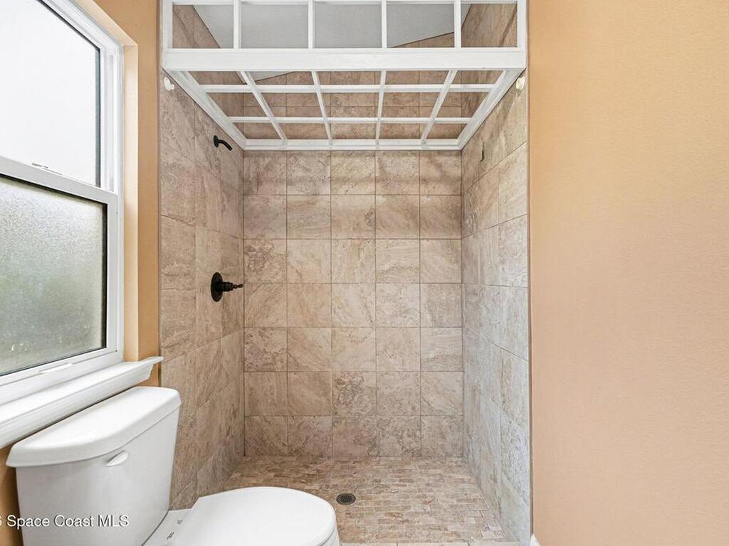 683 Old Oak Street, Melbourne, FL 32935