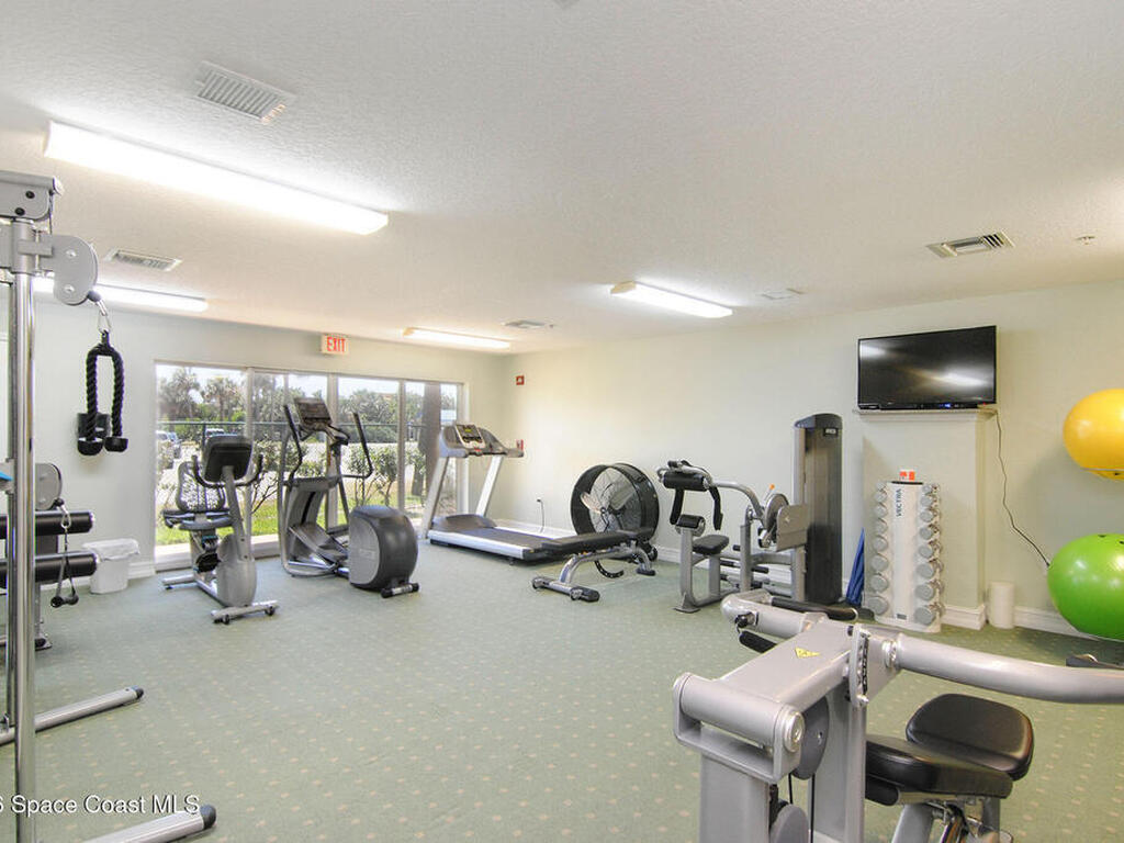 8470 Ridgewood Avenue, Cape Canaveral, FL 32920