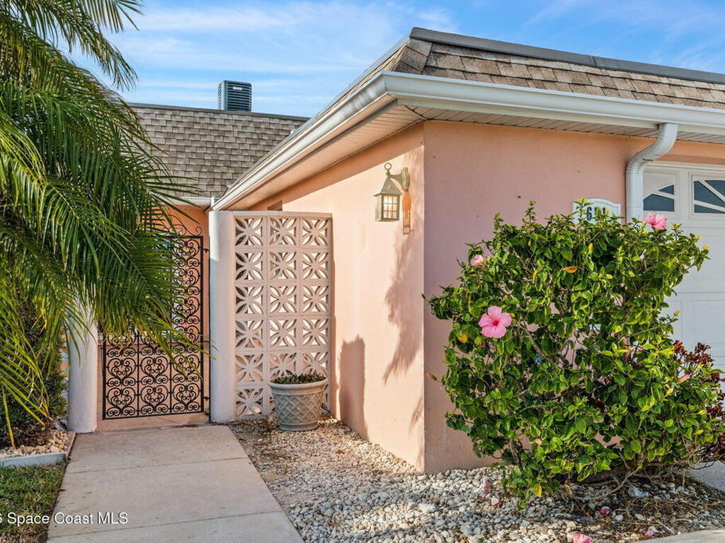 651 Boca Ciega Point Boulevard, St. Petersburg, FL 33709
