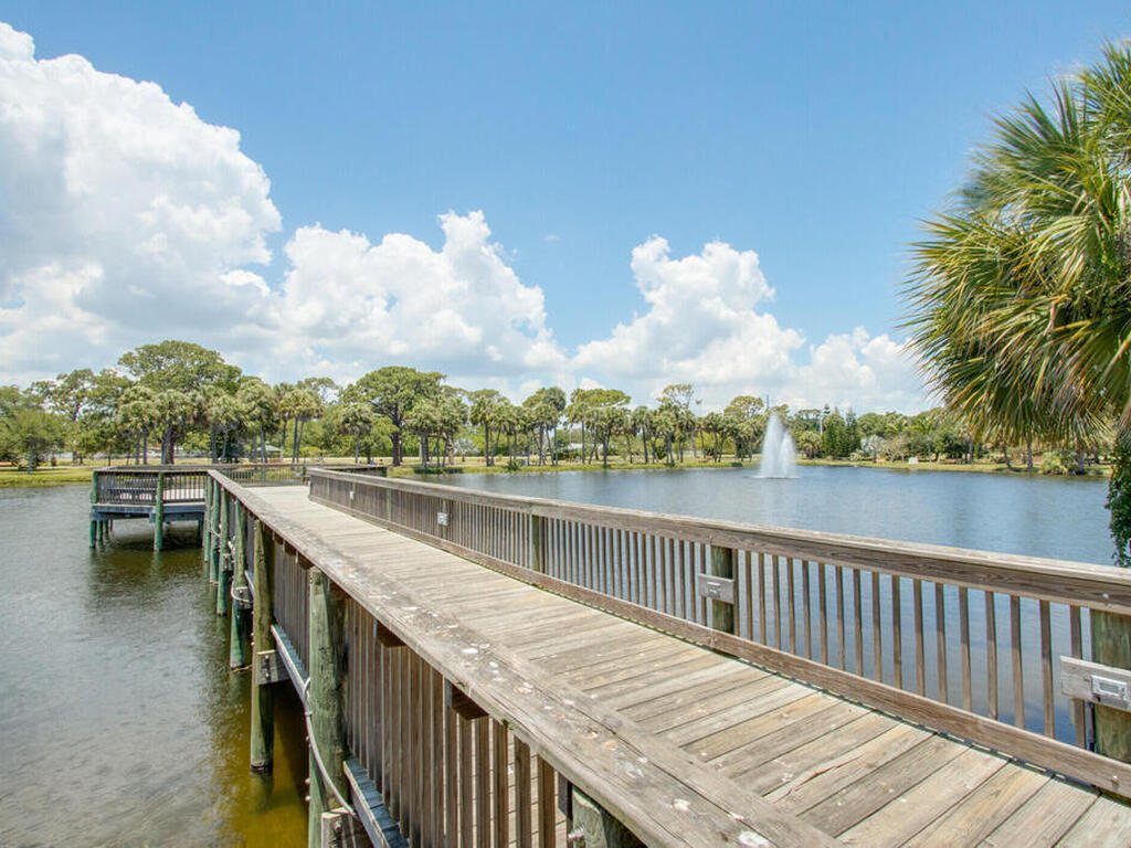 517 Summerset Court, Indian Harbour Beach, FL 32937