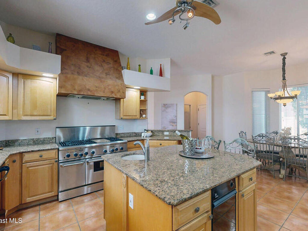 650 Loggerhead Island Drive, Satellite Beach, FL 32937