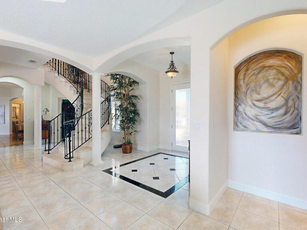 650 Loggerhead Island Drive, Satellite Beach, FL 32937