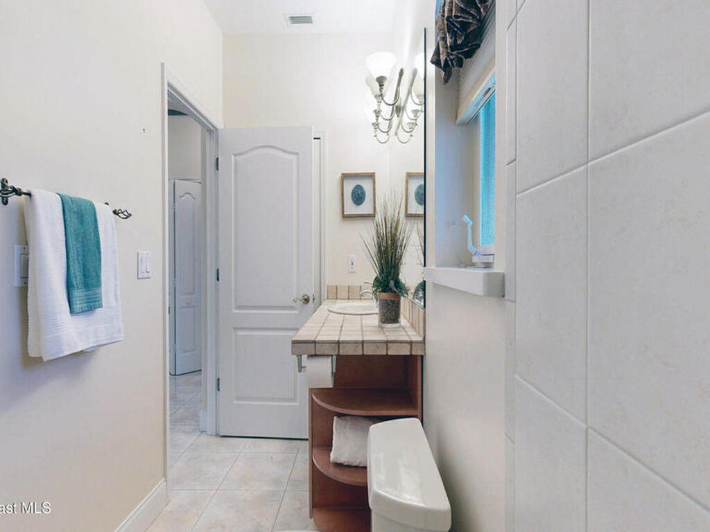 650 Loggerhead Island Drive, Satellite Beach, FL 32937