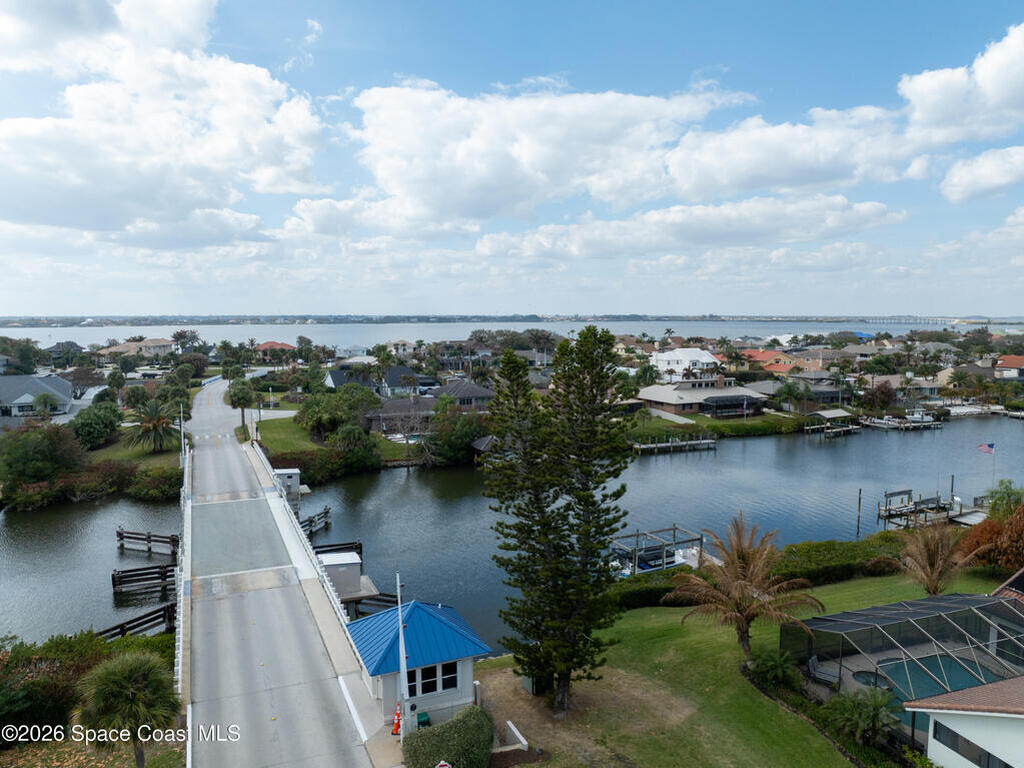 650 Loggerhead Island Drive, Satellite Beach, FL 32937