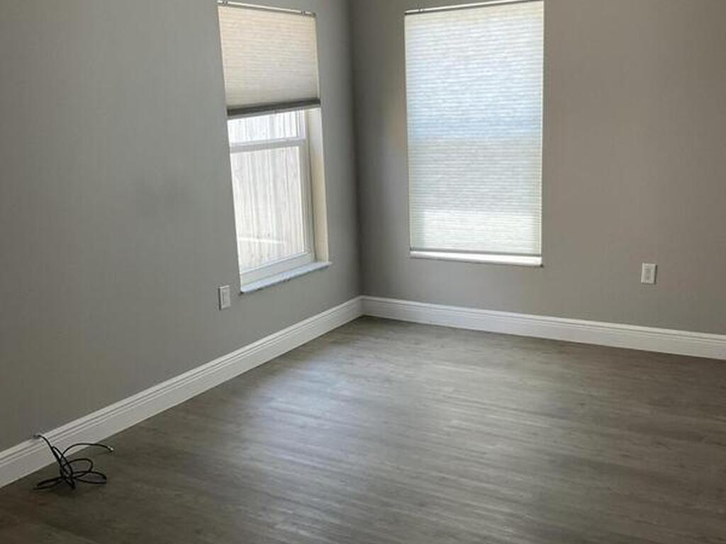 1668 Clover Circle, Melbourne, FL 32935