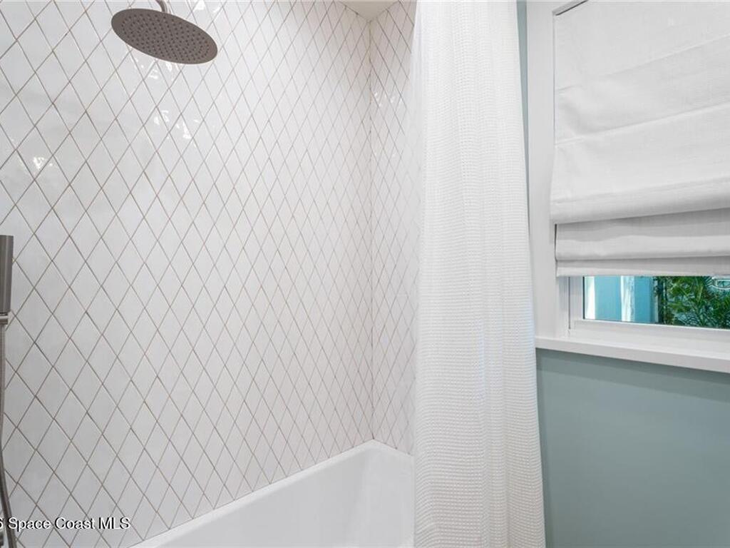 4120 Indian River Drive, Vero Beach, FL 32963