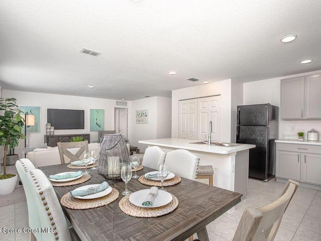 7755 105th Avenue, Vero Beach, FL 32967