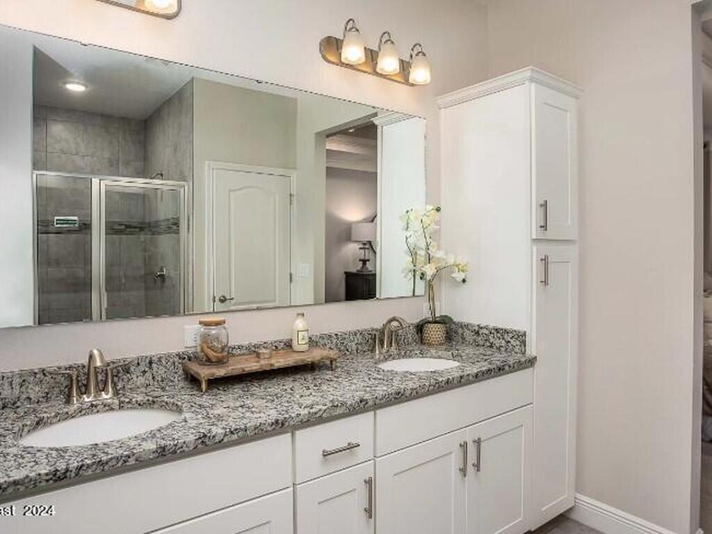 8745 101st Court, Vero Beach, FL 32967