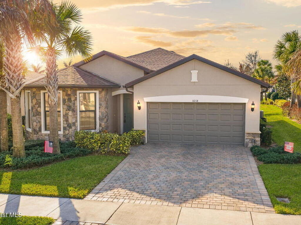5218 Jasper Square, Vero Beach, FL 32967