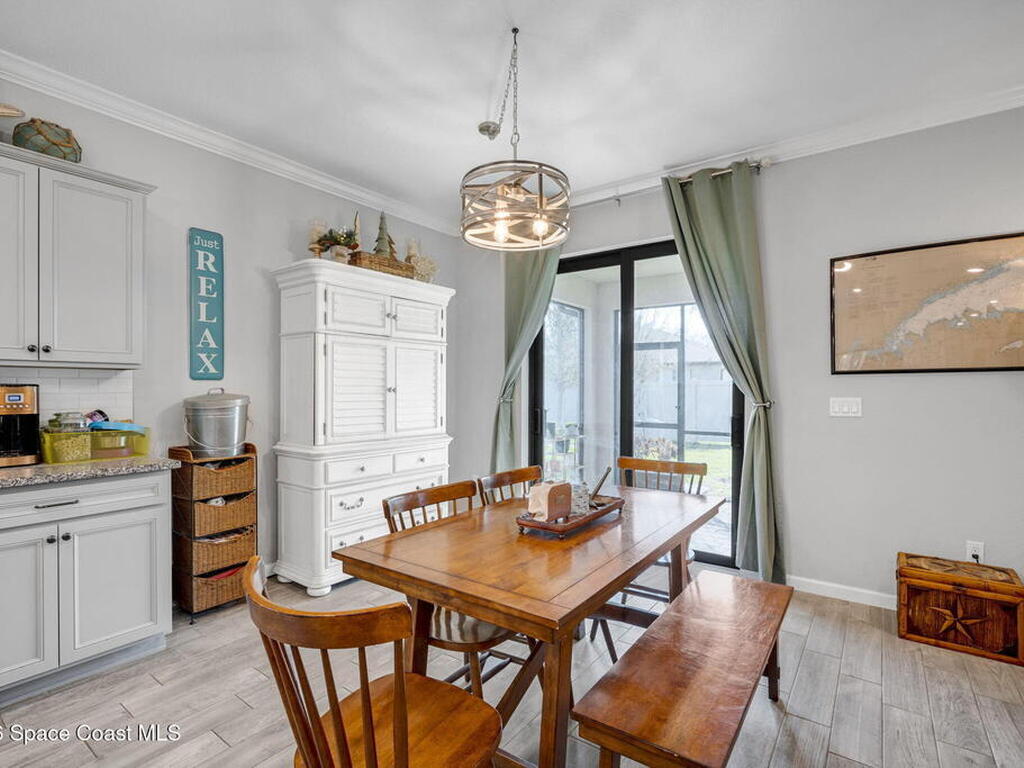 5218 Jasper Square, Vero Beach, FL 32967