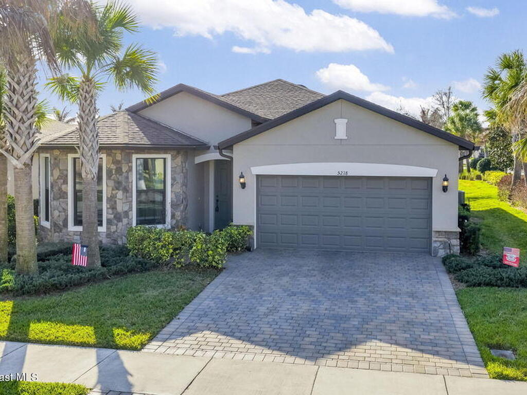5218 Jasper Square, Vero Beach, FL 32967