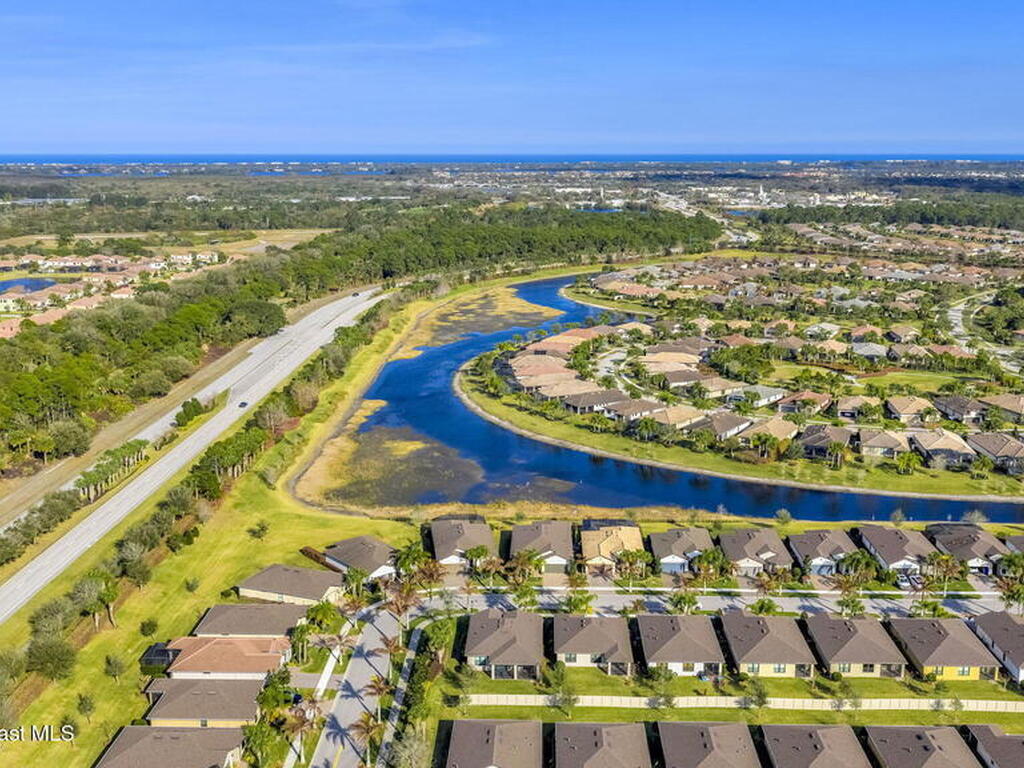 5218 Jasper Square, Vero Beach, FL 32967