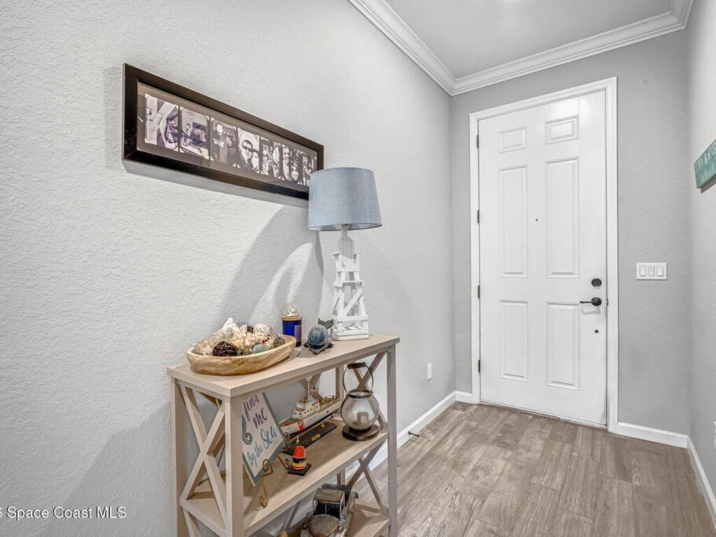 5218 Jasper Square, Vero Beach, FL 32967