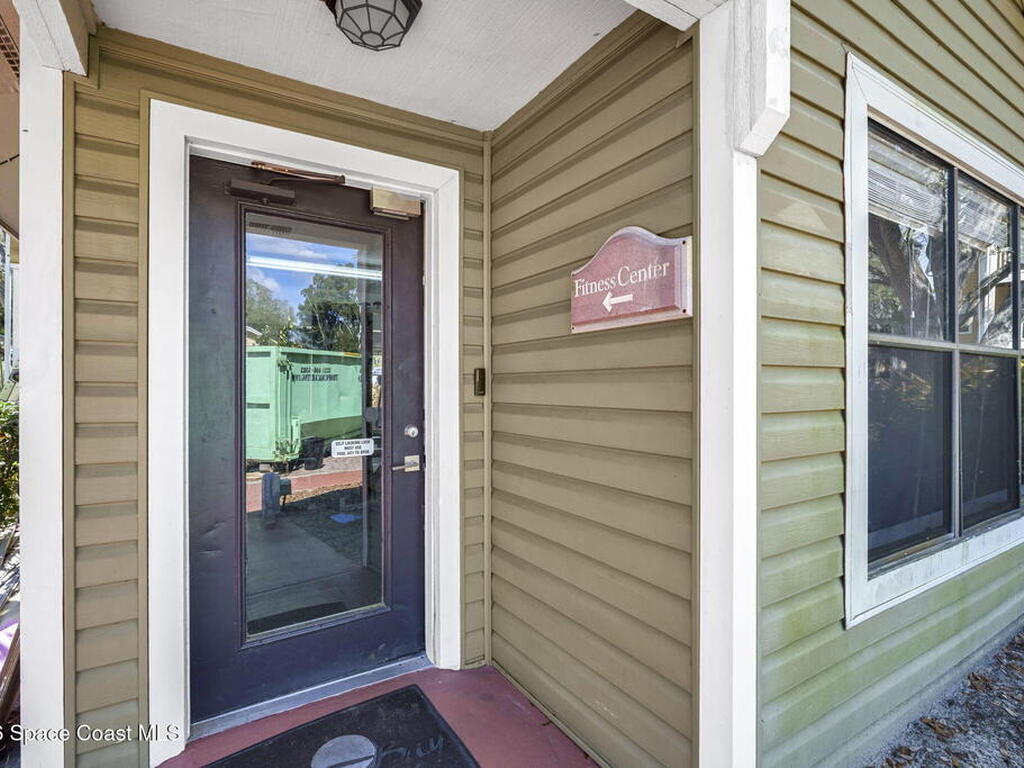 225 S Tropical Trail, Merritt Island, FL 32952