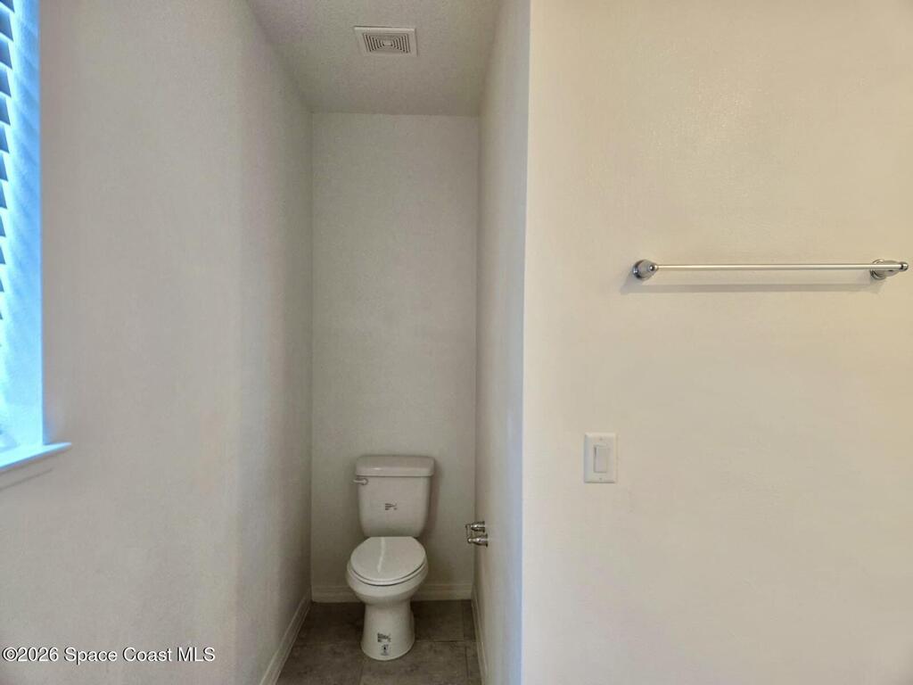 8975 102nd Avenue, Vero Beach, FL 32967