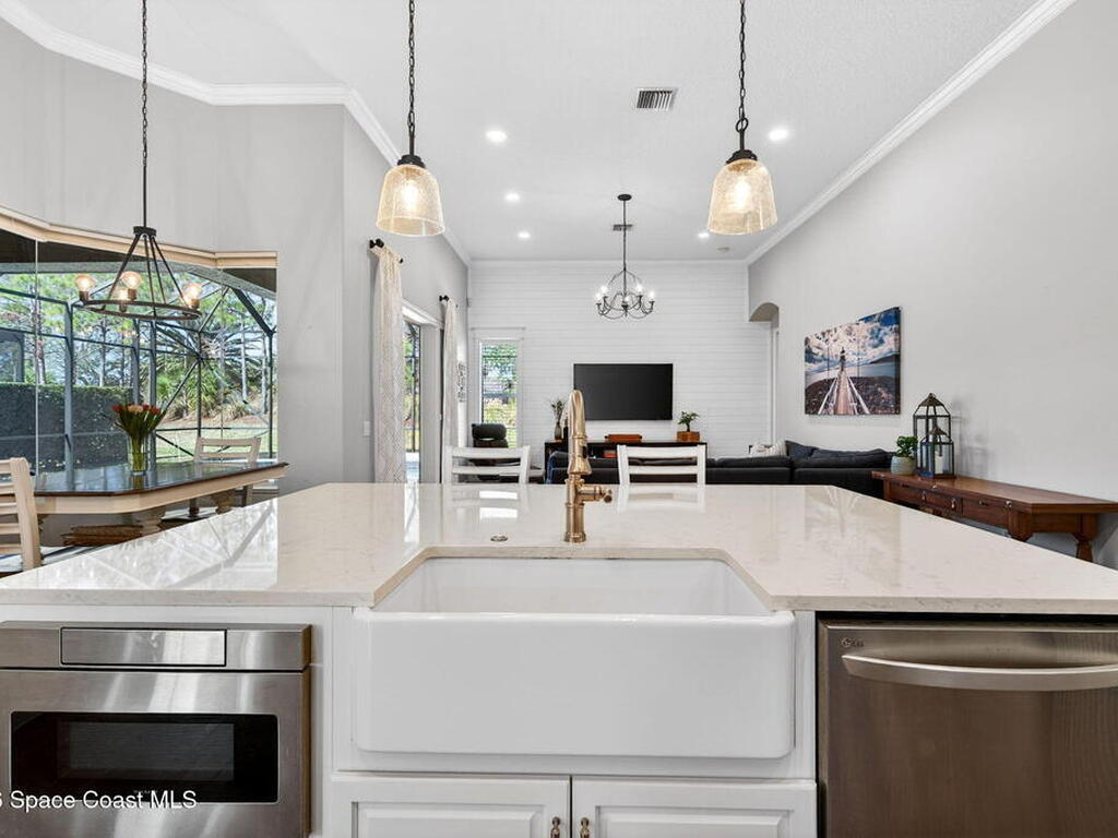 3561 Gatlin Drive, Rockledge, FL 32955