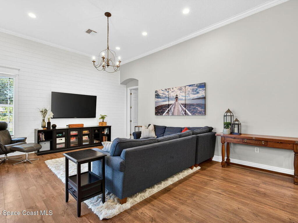 3561 Gatlin Drive, Rockledge, FL 32955