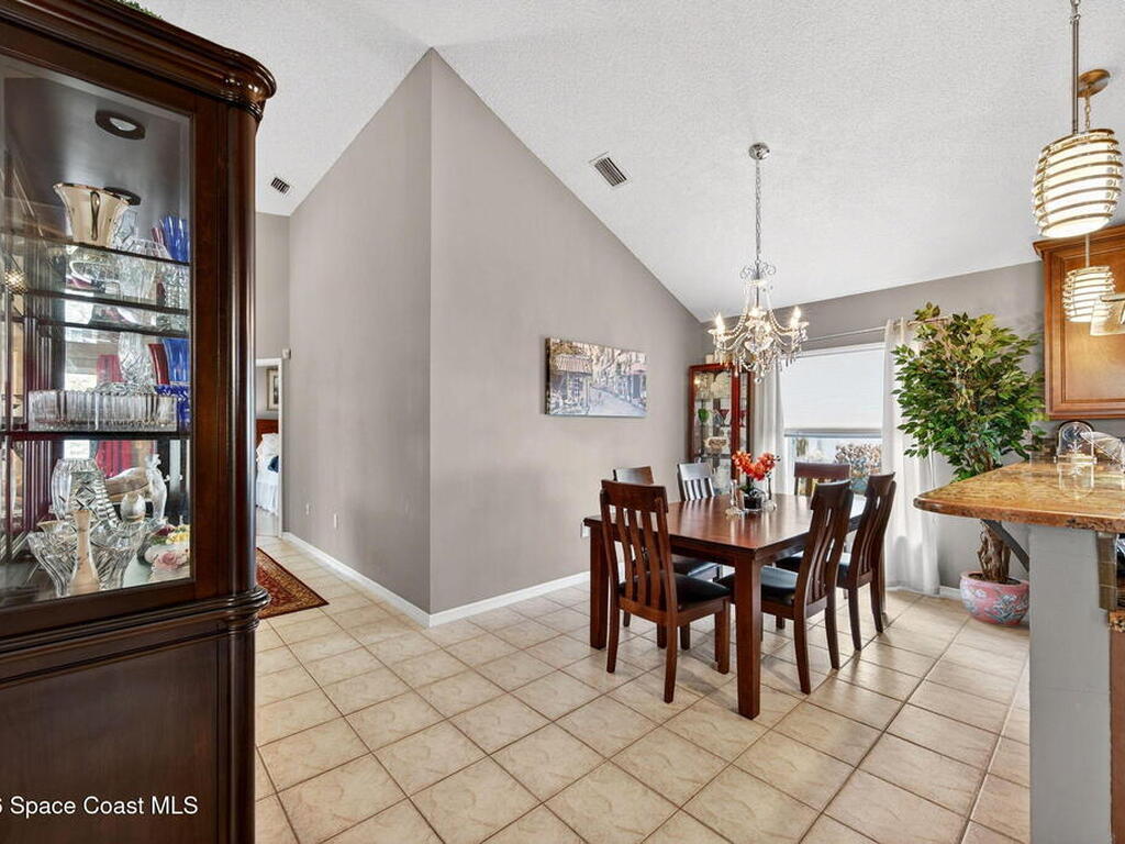 2322 Early Dawn Circle, Melbourne, FL 32935