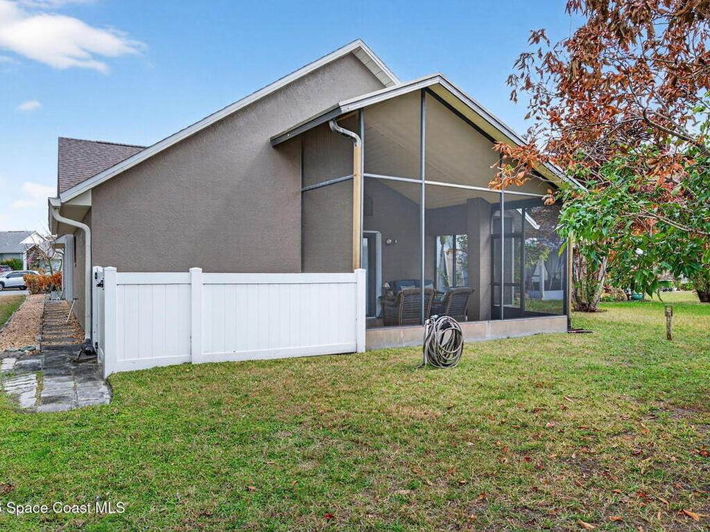 2322 Early Dawn Circle, Melbourne, FL 32935