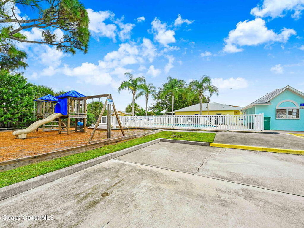 2322 Early Dawn Circle, Melbourne, FL 32935