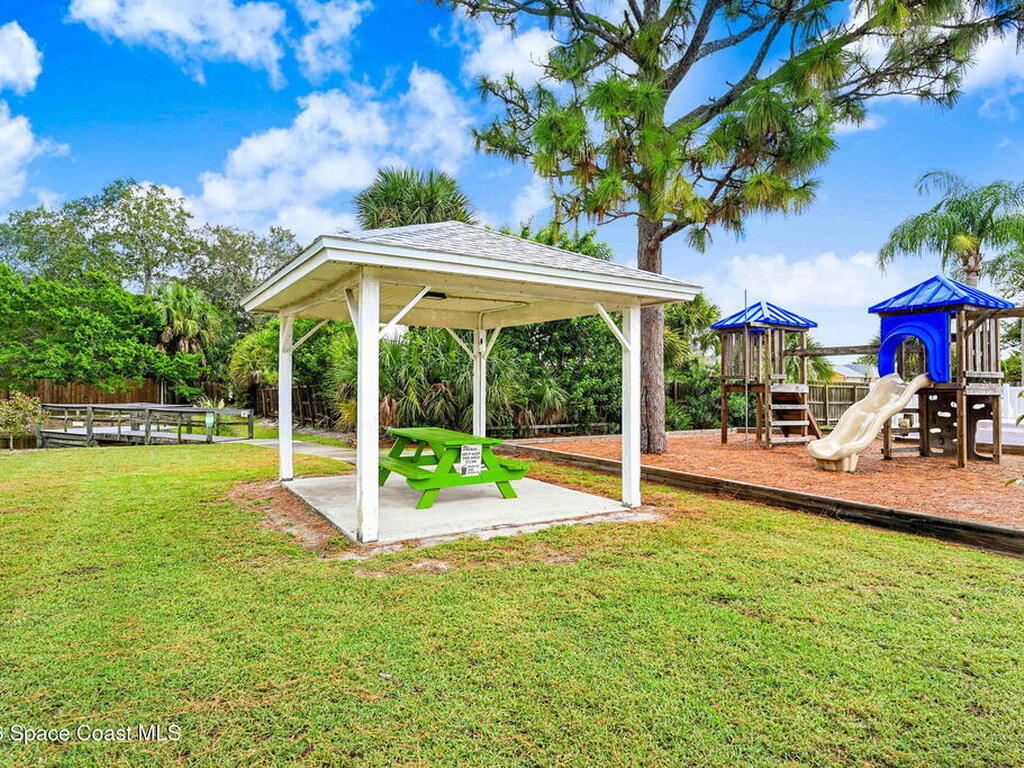 2322 Early Dawn Circle, Melbourne, FL 32935