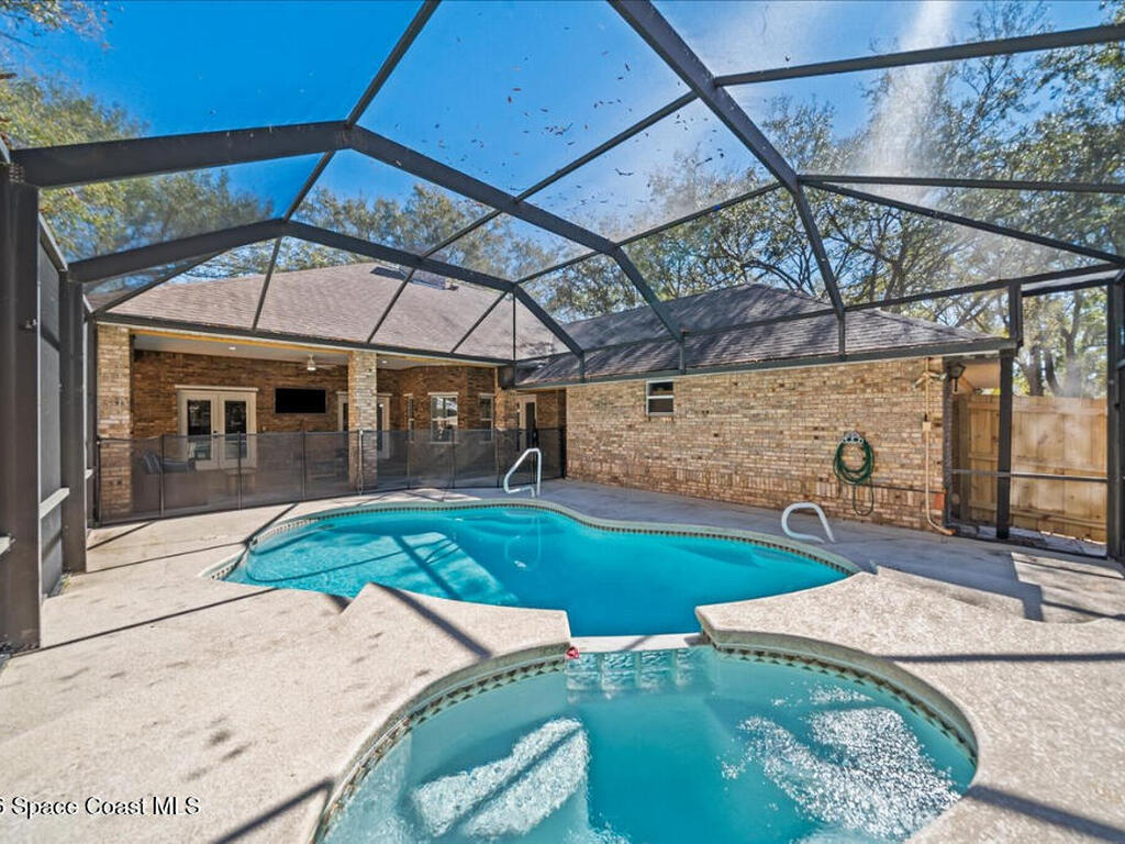 35 River Ridge Drive, Rockledge, FL 32955