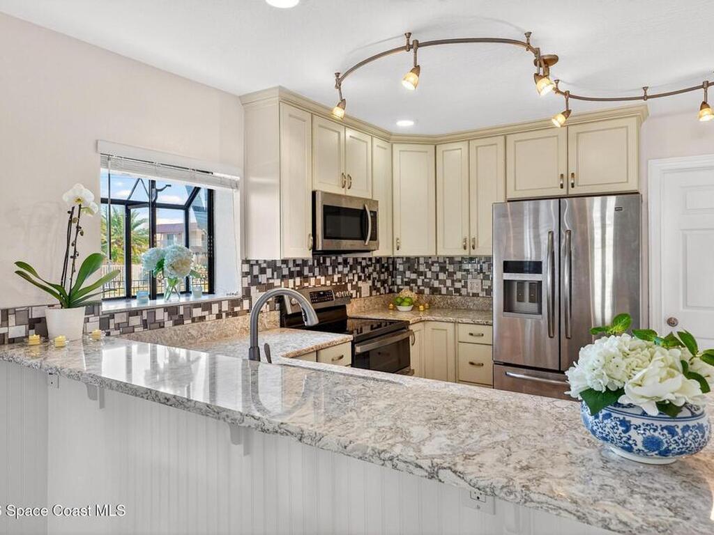 526 Jefferson Avenue, Cape Canaveral, FL 32920