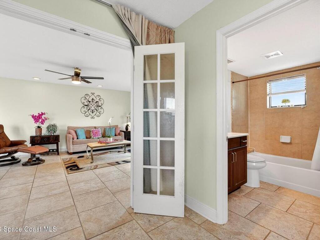 526 Jefferson Avenue, Cape Canaveral, FL 32920