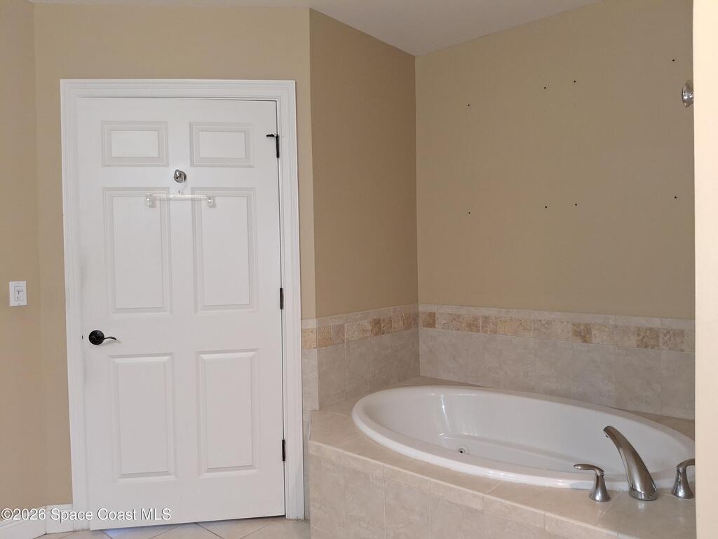 1437 Pineapple Avenue, Melbourne, FL 32935