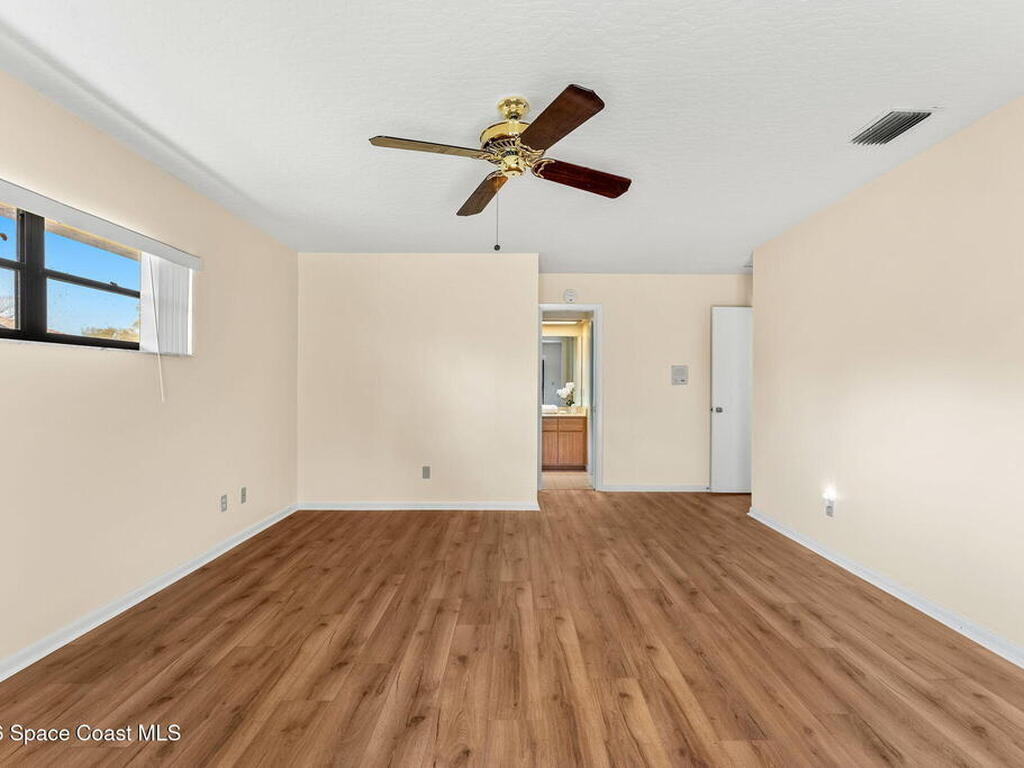 2213 Woodlawn Circle, Melbourne, FL 32934