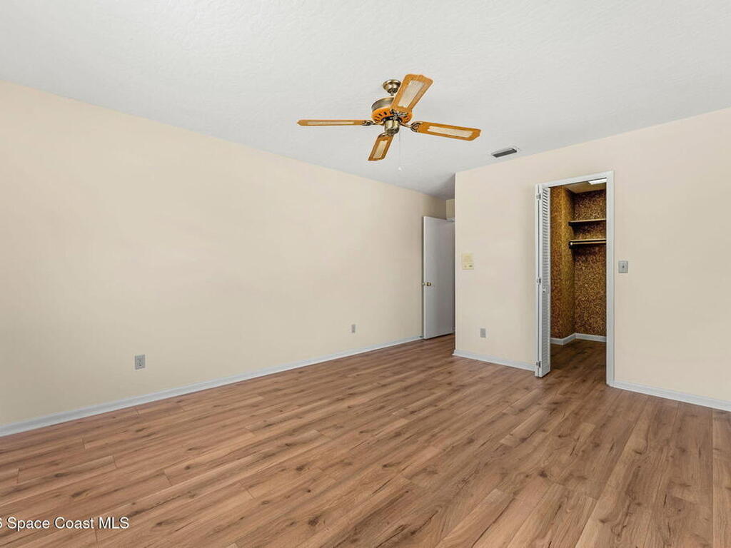 2213 Woodlawn Circle, Melbourne, FL 32934